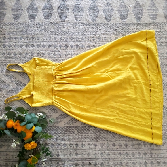 🌼🌼 Yellow Summer Dress | Size XS | Old Navy 🌼🌼 - Picture 4 of 12